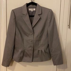Tahari grey skirt suit